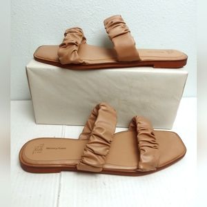 TT Ruched Slide Sandal 10 Tan Two Band Casual Summer